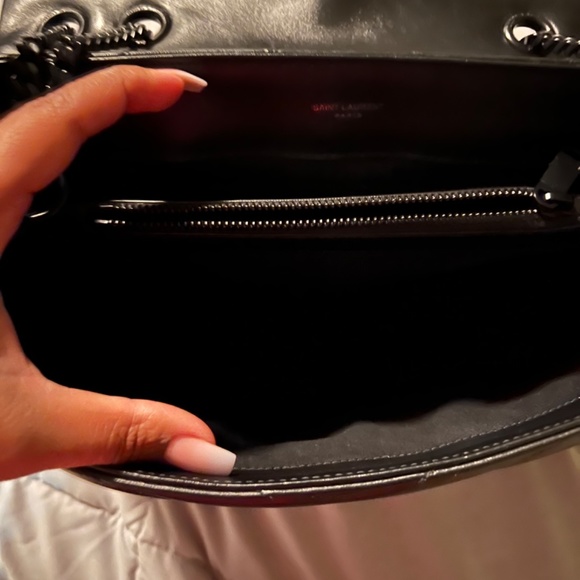 Saint Laurent - Picture 3 of 7